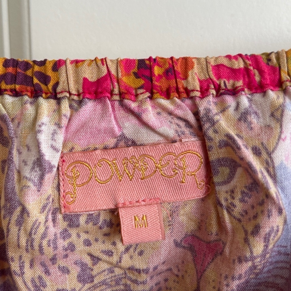 Like new Powder Cami in Floral Leopard Print size M. 100% modal. Leopard & roses - Picture 5 of 11